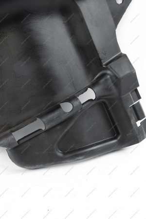 Щиток передней левой арки колеса боковой LADA Largus Renault RENAULT 638310875R