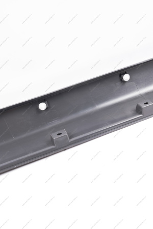 Облицовка LADA Largus Cross (FL) NEW порога левая ( с клипсами) Lada LADA 8450091453