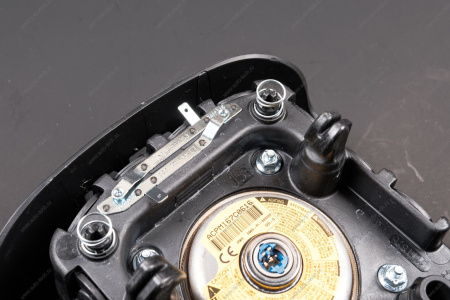 Подушка FL LADA GRANTA 2018- безопасности водителя Lada LADA 8450103168