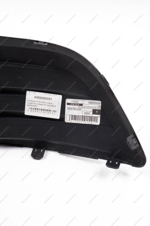 Заглушка переднего бампера LADA Largus/Лада Ларгус противотуманной фары левая (,Полад, г. Тольятти) Lada LADA 8450000251