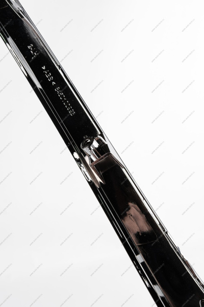 Молдинг переднего бампера нижний левый (FL) LADA GRANTA 2018- Lada LADA 8450100993