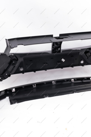 Бампер передний с отверстиями под накладки , с крышкой окна под буксирную проушину (под покраску) LADA Largus Cross (FL) NEW Lada LADA 8450109701