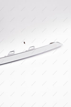 Молдинг переднего бампера нижний левый (хром) LADA Largus (FL) NEW Россия Россия 8450090636