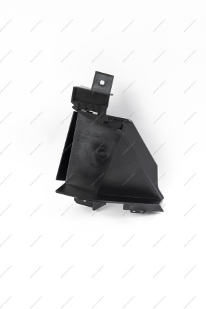 Щиток воздухонаправляющий нижний левый LADA Largus (FL) NEW Lada LADA 8450090773