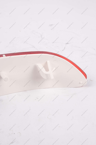 Катафот заднего бампера левый RENAULT Logan/Рено Логан (плас) после 2010 Renault RENAULT 8200751779 Катафот заднего бампера левый RENAULT Logan/Рено Логан (плас) после 2010 Renault RENAULT 8200751779