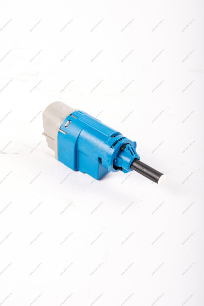 Выключатель педали сцепления (концевик) (датчик) Lada Largus Lada RENAULT 253255192R