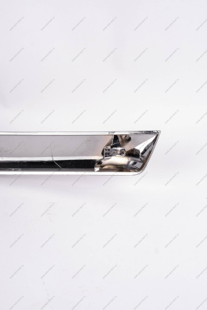 Молдинг переднего бампера нижний правый (хром) LADA Vesta FL Lada LADA 8450040052 Молдинг переднего бампера нижний правый (хром) LADA Vesta FL Lada LADA 8450040052