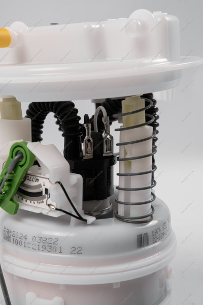 Насос топливный RENAULT Duster двиг.1.6 4WD Renault RENAULT 172025410R