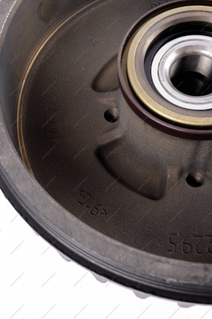 Барабан LADA Largus/Лада Ларгус тормозной с АБС с подшипником SNR в сборе Lada LADA 8450094749