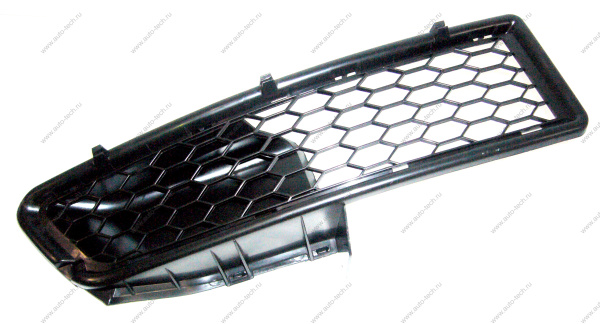 Решетка переднего бампера RENAULT Logan/Рено Логан до 2010 г правая Bodyparts Bodyparts RNLOG05-190-R