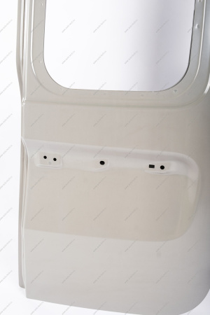 Дверь задка правая (под стекло) (катафорезный грунт) LADA Largus Lada LADA 901005637R