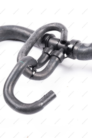 Шланг отводящий радиатора двигателя (H4M) Lada Vesta Lada LADA 8450038392