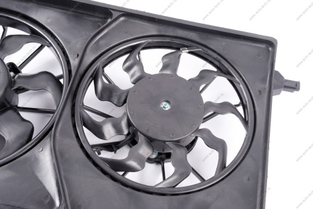 Электровентилятор охлаждения для а/м L-A 2170 с конд Halla с кожухом, 2 вент Gamma GAMMA GMEMR-19135