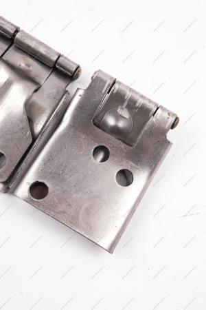 Петля ВАЗ-2107 капота правая +левая к-т Тольятти Тольятти 2107084070101163