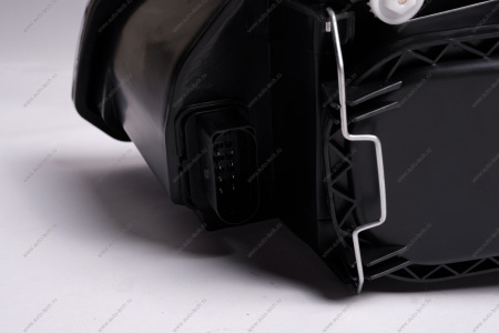 Фара ВАЗ-2170 правая (Н1,Н7) (под ВОSCН) ATB ATB 1AV70B80R