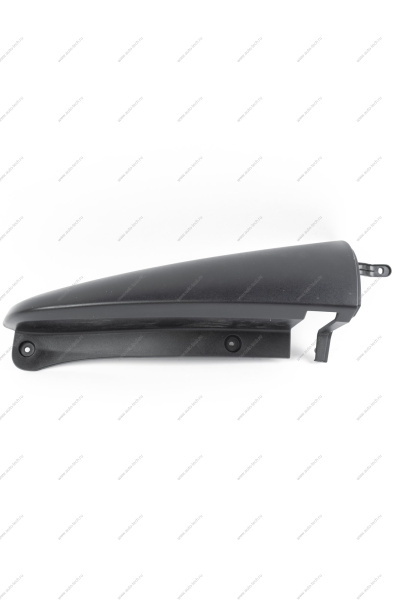 Накладка LADA Largus задней стойки правая (над задним фонарем) ( Полад г. Тольятти) Lada LADA 8450000421