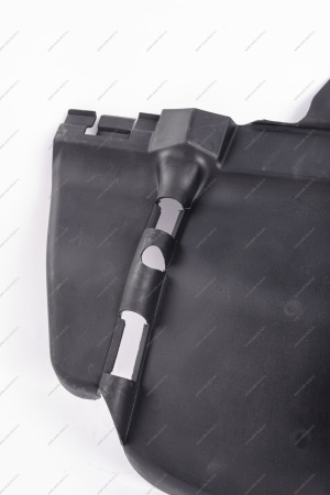 Щиток передней правой арки колеса боковой LADA Largus Renault RENAULT 638303094R