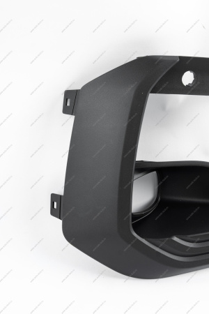 Облицовка ПТФ левая ( с отв. под парктроник) LADA Vesta SW Cross FL Lada LADA 8450042710