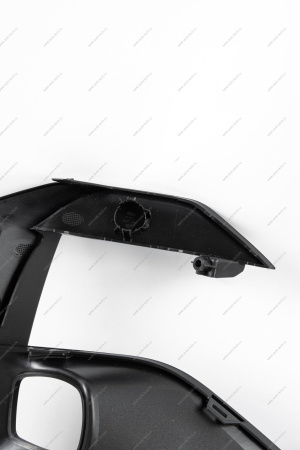 Облицовка ПТФ правая ( без отв под парктроник) LADA Vesta SW Cross FL Lada LADA 8450041569