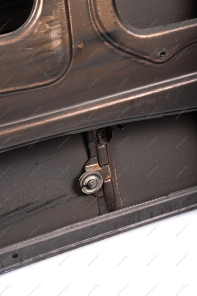 Дверь ВАЗ-2101 передняя правая (без отв. под молдинг) Kamaz KAMAZ 21060-6100014-61