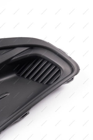 Заглушка переднего бампера левая (FL) LADA GRANTA 2018- Lada LADA 8450100963