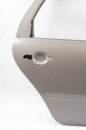 Дверь ВАЗ-1118/2190 задняя правая с брусом безопасности и прокладкой изоляционной (катафорезный грунт) Lada LADA 11180620001485