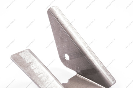 Кронштейн ВАЗ-21214 нового образца продольной штанги нижний левый (ТЗТО) Lada LADA 21214291908700