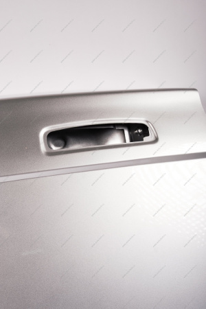 Дверь задка левая (глухая) LADA Largus/Лада Ларгус крашеная 691 Платина (Серебристый) с отв. под стекло очиститель GAMMA GAMMA 901010231R-691-GAMMA