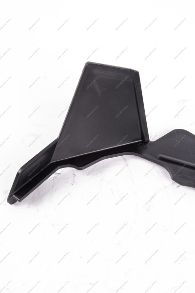 Щиток радиатора дополнительный левый LADA Vesta FL Lada LADA 8450042409