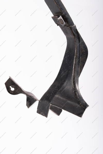 Желобок ВАЗ-21099 заднего крыла правый АвтоВАЗ LADA 21099-8404050-00