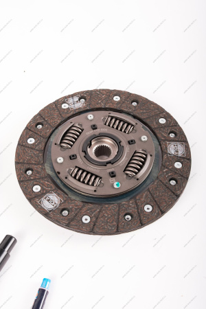 Диск сцепления ведомый+нажимной LADA XRAY/Vesta без выжимн подш. КПП-JR5 к-т HOLA HOLA CH01031