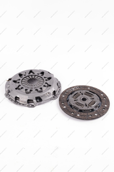 Сцепление в сборе LADA Largus (без выж. подш гидр привод) КПП-JR5 к-т826853AVT (АВТОПРИБОР) Lada LADA 826303