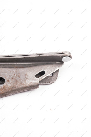Петля ВАЗ-1118 капота правая Lada LADA 11180840701000