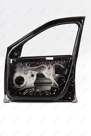 Дверь передняя правая (c отв. под молдинг ,без отверстия под личинку) в цвет 676 LADA Largus (FL) NEW Lada LADA 8450013083-676