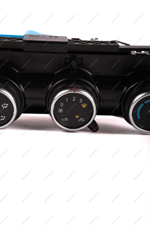 Блок LADA Vesta управления климат контролем Lada LADA Т679359