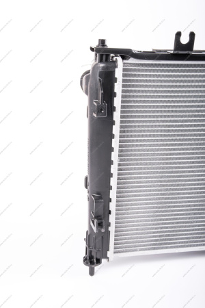 Радиатор охлаждения Lada Granta FL/ВАЗ-2190 2015- в сборе МКПП (c вентилятором для авто без кондиционера + патрубки) Lada LADA 8450110793