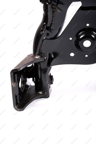 Балка заднего моста LADA Largus/Лада Ларгус с шарнирами (с сайленблоками) в сборе ( ORIGINAL) Lada LADA 8450090264