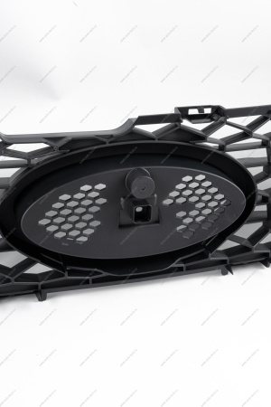 Решетка переднего бампера верхняя LADA Vesta FL Lada LADA 8450040059