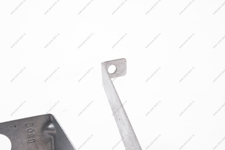 Кронштейн правого крыла Datsun боковой Nissan DATSUN 21950840315000