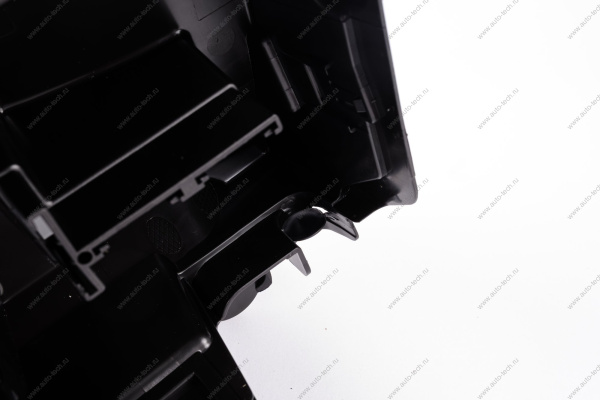 Корпус монтажного блока предохранителей (нижняя часть, без крышки и без вставки) Lada Vesta SW Lada LADA 243803298R