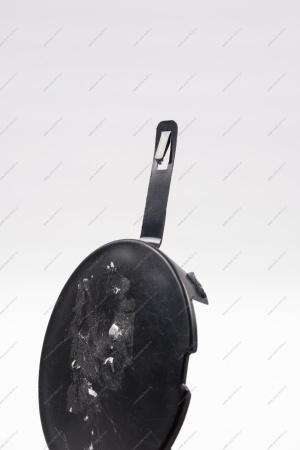 Заглушка окна переднего бампера LADA Largus/Лада Ларгус под буксир. крюк.191 крашеная Lada LADA 8450000302-191