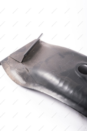 Панель пола ВАЗ-2106 запасного колеса Начало НАЧАЛО 21030510118010