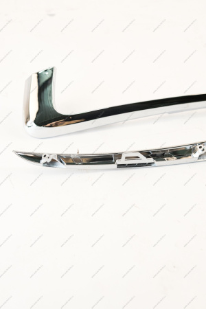 Молдинг (FL) LADA GRANTA/Cross 2018- переднего бампера комплект 4 шт хром(качество оригинала) Россия Россия 8450100990/91/92/93 хром