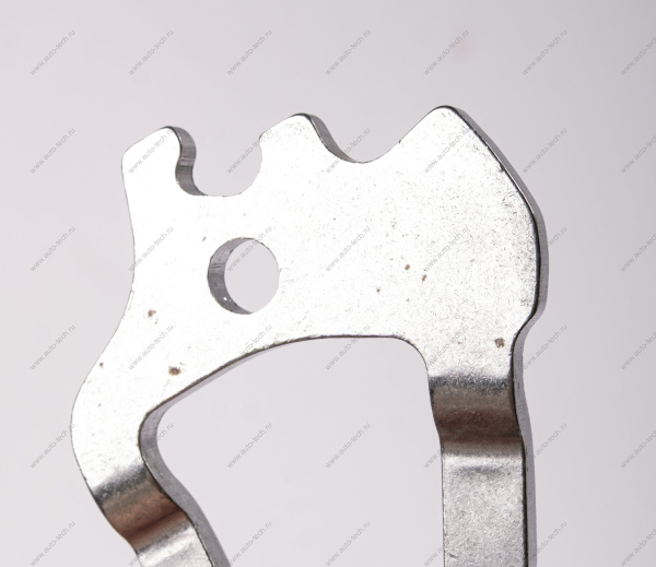 Вилка включения заднего хода LADA Largus LADA LADA 8200073108