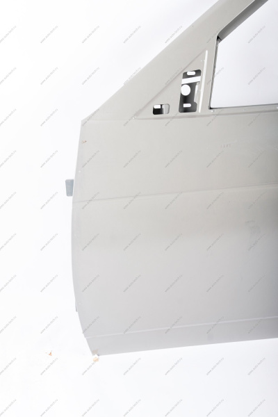 Дверь ВАЗ-2110/2170 передняя левая (катафорезный грунт) Lada LADA 21100610001570