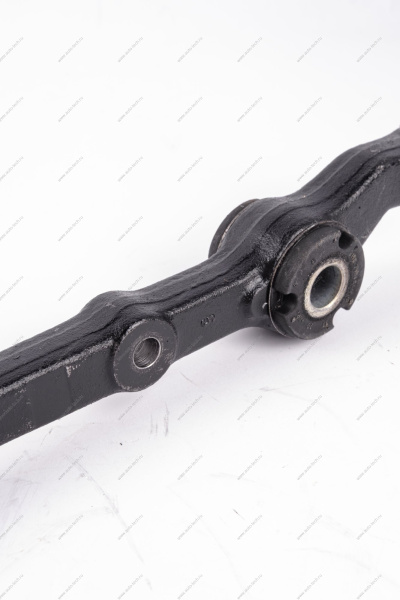 Рычаг ВАЗ-2190 передней подвески нижний с шарнирами в сборе Lada LADA 8450109195