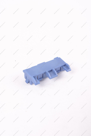 Держатель LADA Vesta облицовки сточного желоба крыши левый Lada LADA 8450007757