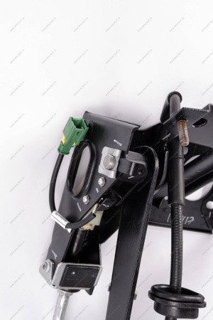 Педаль сцепления и тормоза в сборе (педальный узел) ВАЗ-2190 Lada LADA 21901160200650