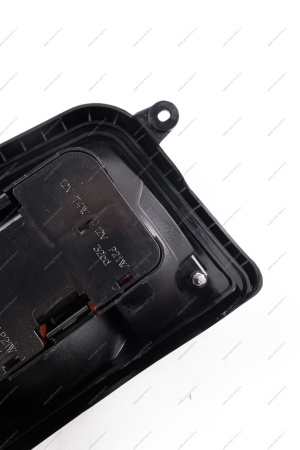 Фонарь ВАЗ-21213 задний левый (ОСВАР) Lada LADA 21213371601100