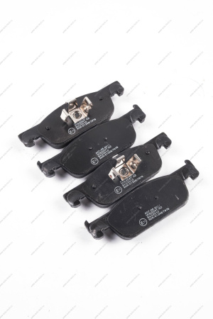 Колодки LADA XRAY переднего тормоза к-т BRECKNER BRECKNER BK42010